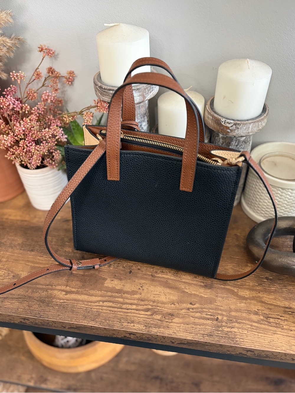 Marc Jacob's mini cb bold grind tote - Picture 4 of 7